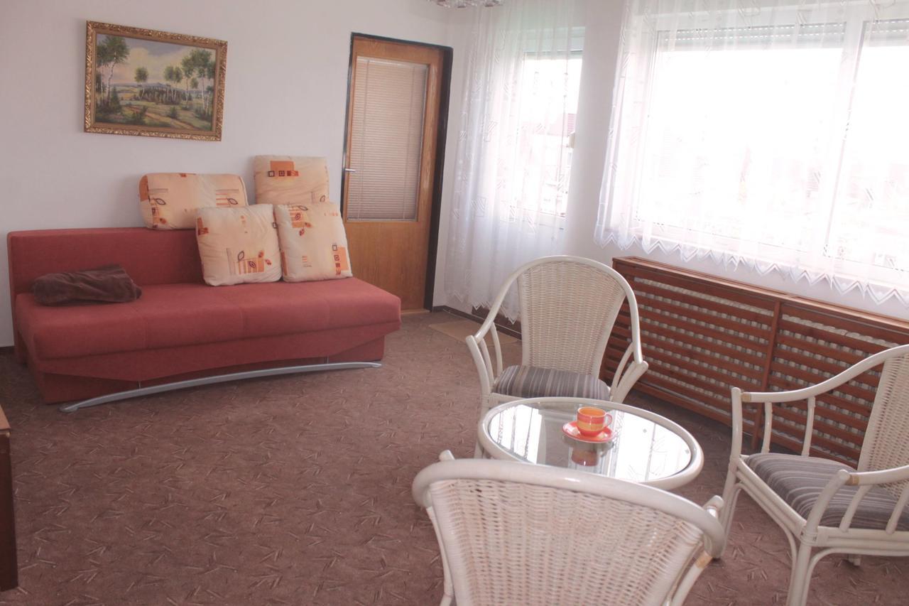 Apartman Luznicka, Soběslav エクステリア 写真